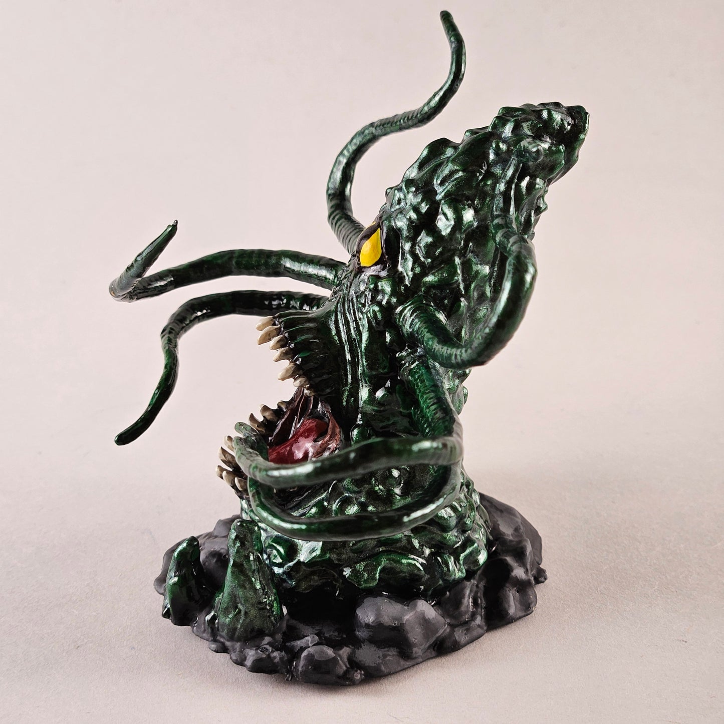 Emerald Green Roper Miniature: Dnd, D&D, TTRPG Artist Painted Monster Model
