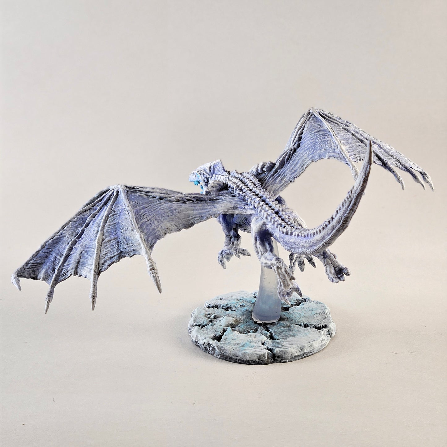 White Dragon Minature: Dnd, D&D, TTRPG Artist Painted Monster Model