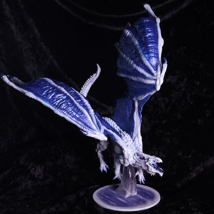 Adult White Dragon Miniature: Dnd, D&D, TTRPG Artist Painted Monster Model