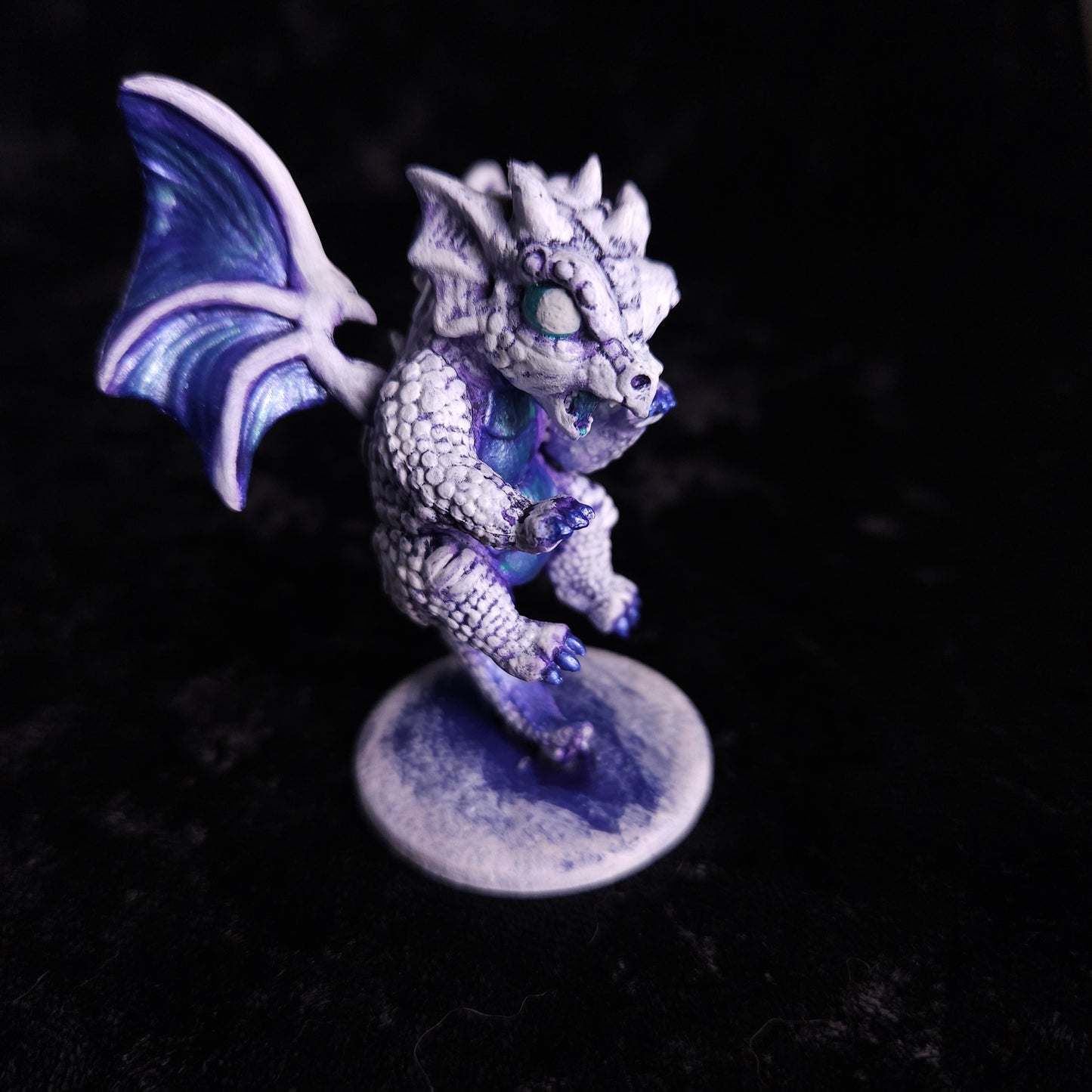 Baby White Dragon Miniature: Dnd, D&D, TTRPG Artist Painted Monster Model