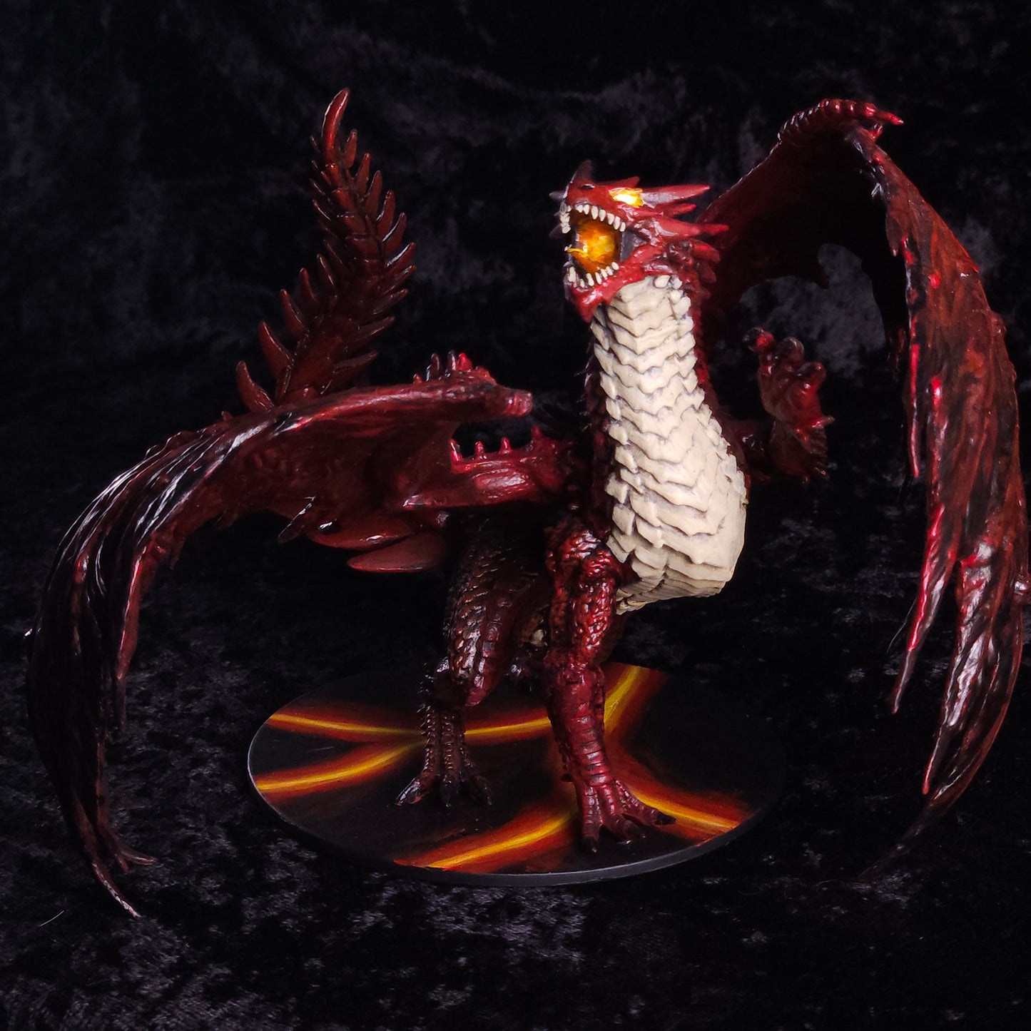 Red Dragon Miniature: Dnd, D&D, TTRPG Artist Painted Monster Model