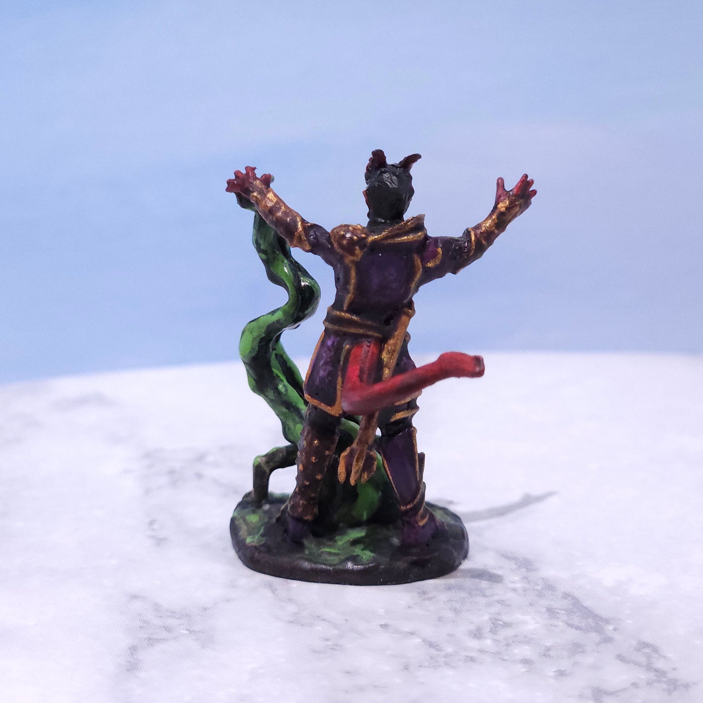 Tiefling Warlock Miniature: Dnd, D&D, TTRPG Artist Painted Gaming Model