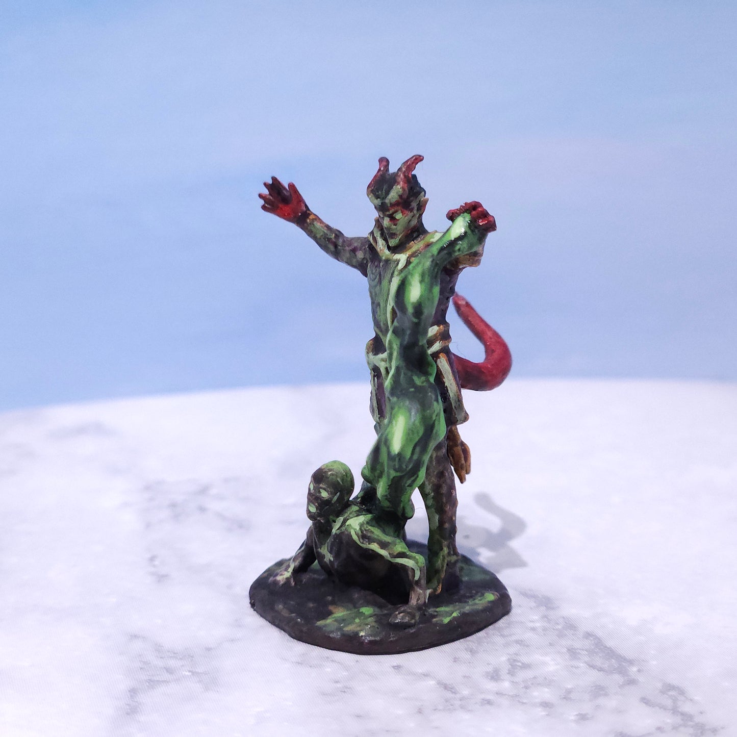 Tiefling Warlock Miniature: Dnd, D&D, TTRPG Artist Painted Gaming Model