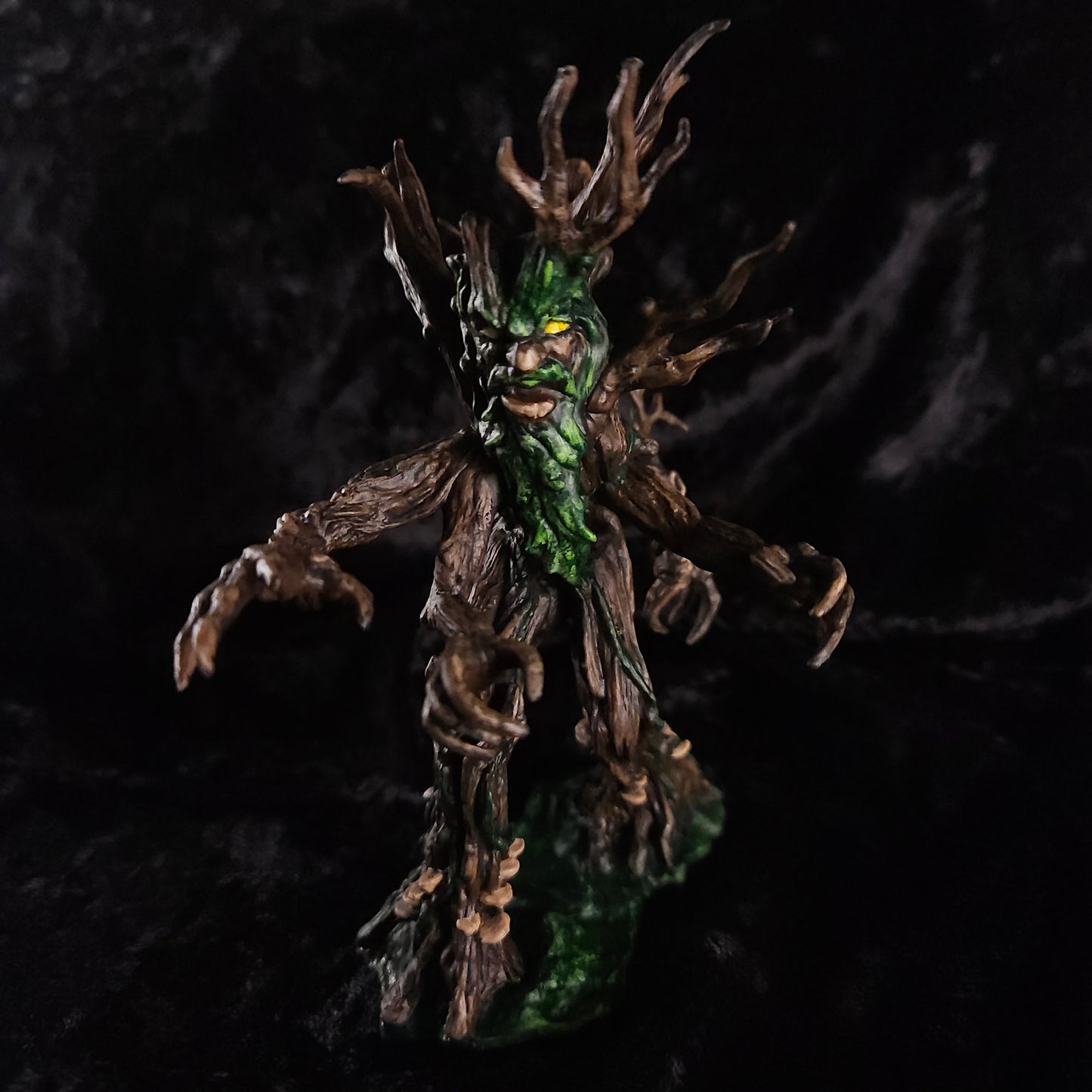 Treant Miniature: Dnd, D&D, TTRPG Artist Painted Tree Monster Model