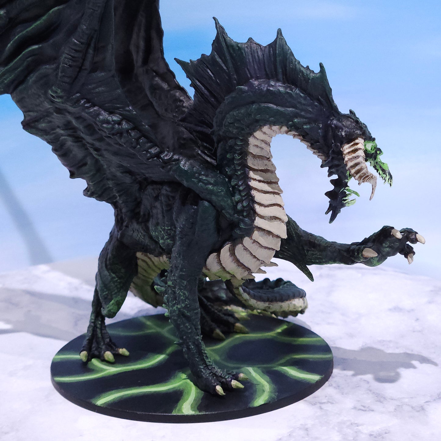Adult Black Dragon Painted Miniature (D&D) | - Rose and Shadow